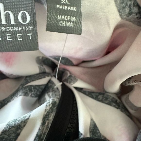 Women’s NY&Co Soho Street 2 piece Graffiti sweatsuit XL - Picture 5 of 9